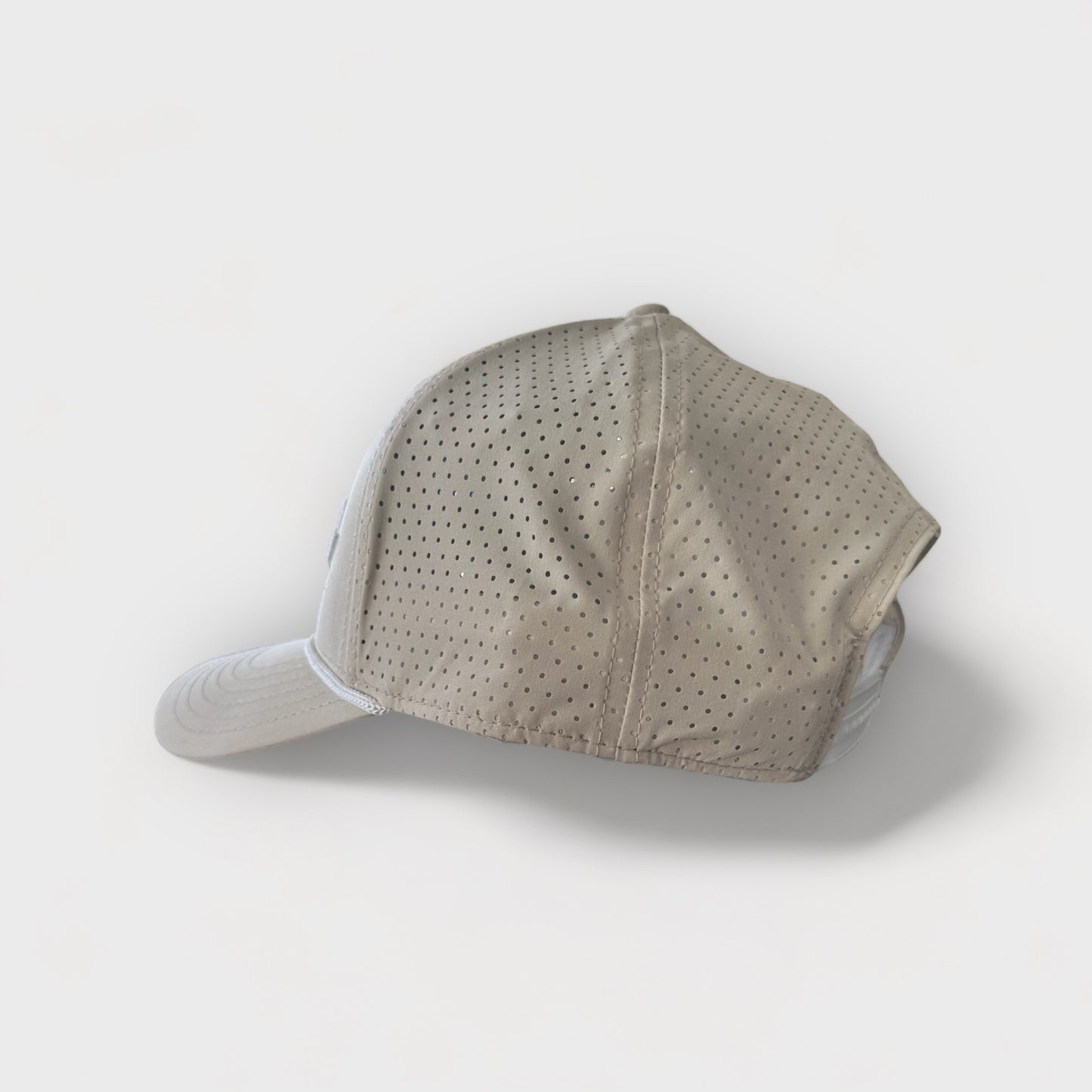 Script Rope Hat - Stone / White